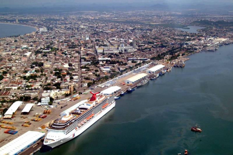 Por: Cortesía Sinaloa impide llegada de 2 cruceros con un centenar de contagiados