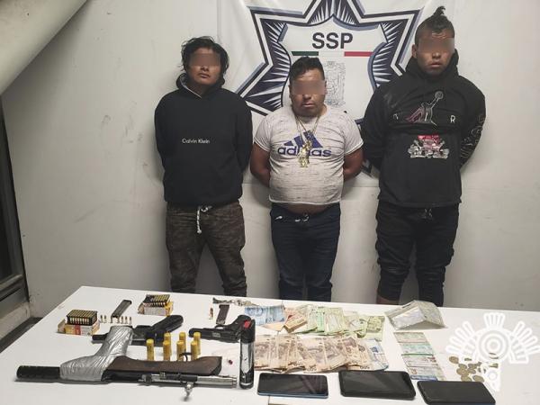 Por: Cortesía Detiene Policía Estatal a cinco personas por presunta portación ilegal de arma