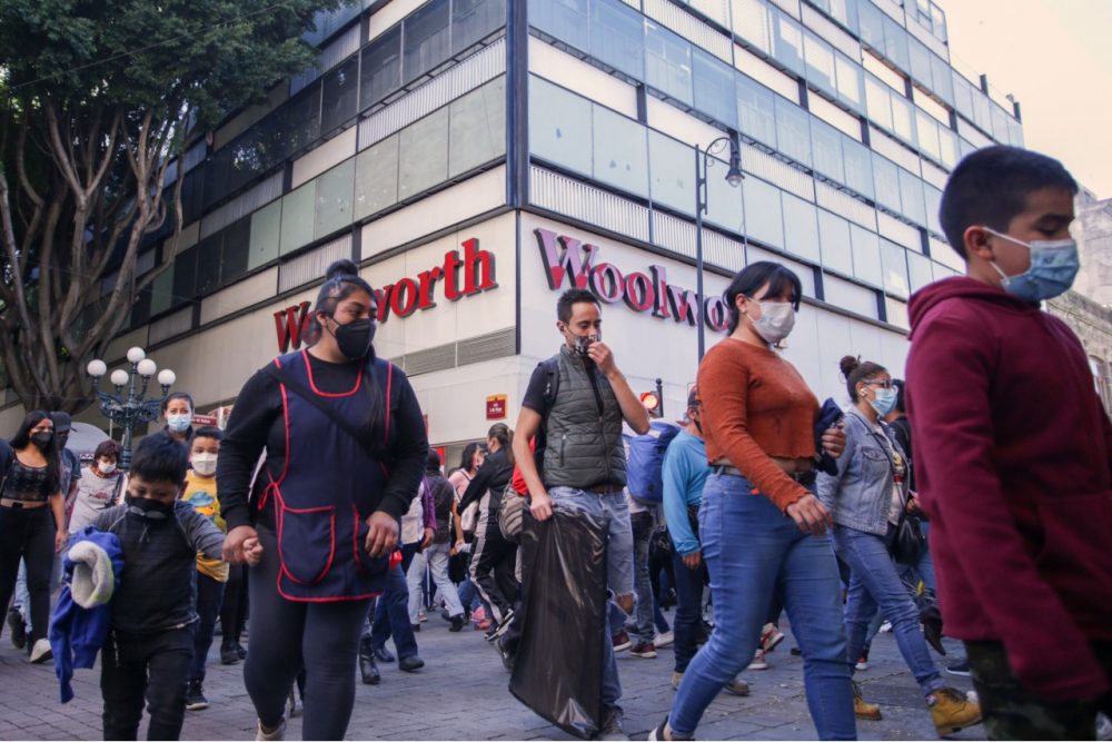 Contagios en Puebla mantiene tendencia ascendente 