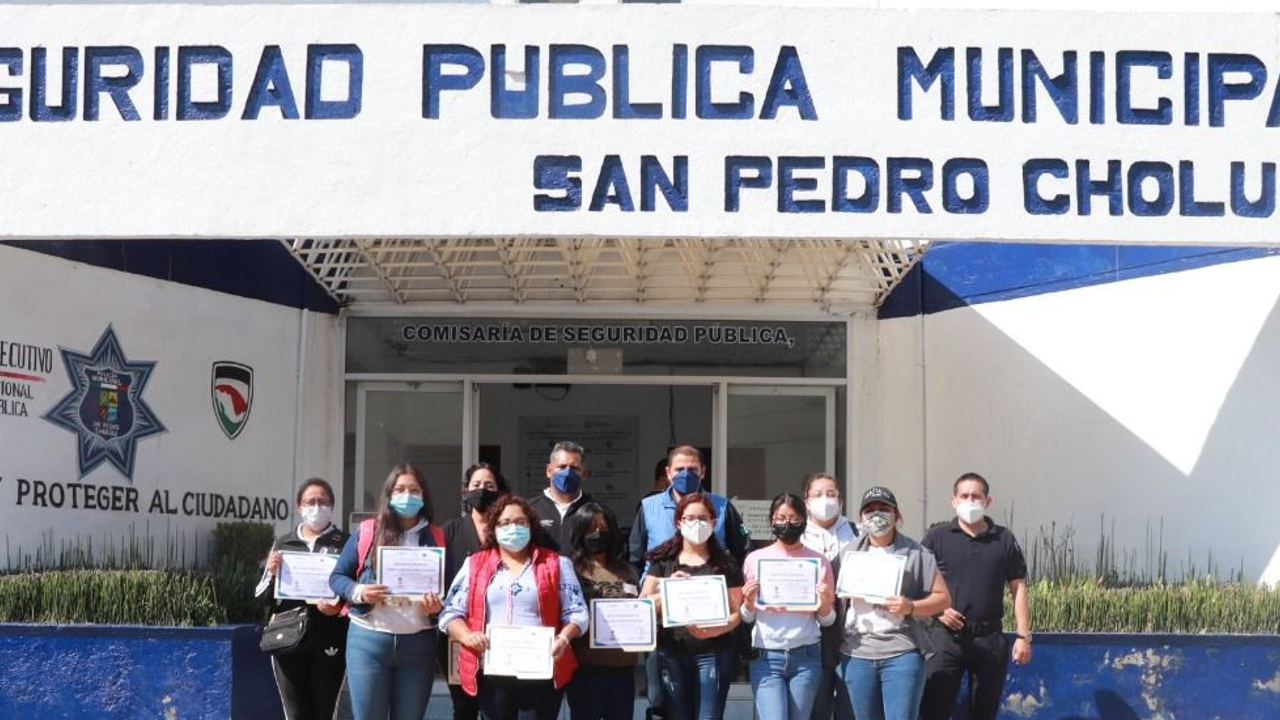 Por: Cortesía Concluyen en San Pedro Cholula el “Primer Curso de Manejo para Mujeres”