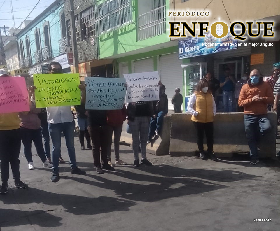 Foto: Cortesía Exigen comerciantes piso parejo para apertura de negocios, en Texmelucan
