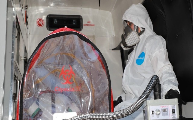 Solo el personal médico que atiende enfermos de Covid-19 recibirá vacuna; primeras dosis llegarían el 11 de enero