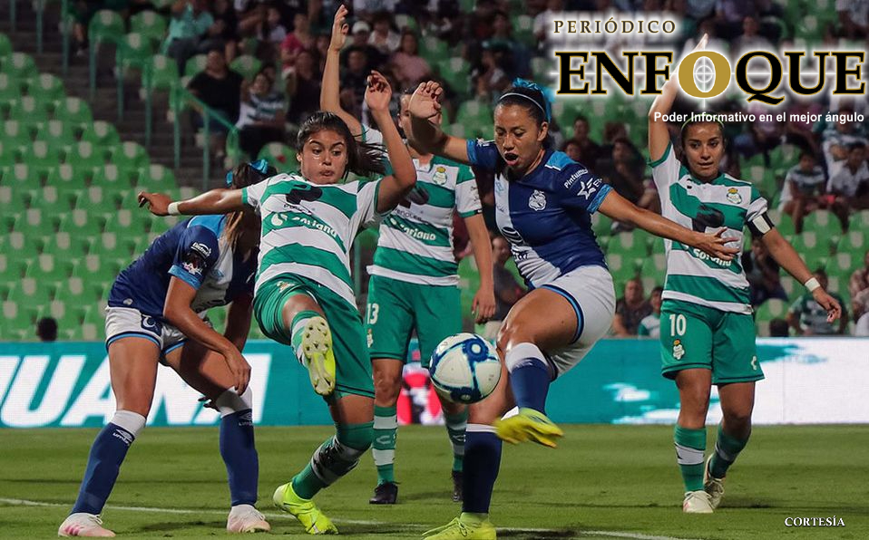 Foto: Cortesía Brote de COVID en Santos hace aplazar el debut del Puebla Femenil  en el Guardianes 2021.