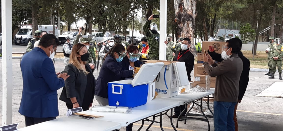 Foto: Cortesía Llegan vacunas contra el Covid-19 a hospitales que conforman la Red IRAG