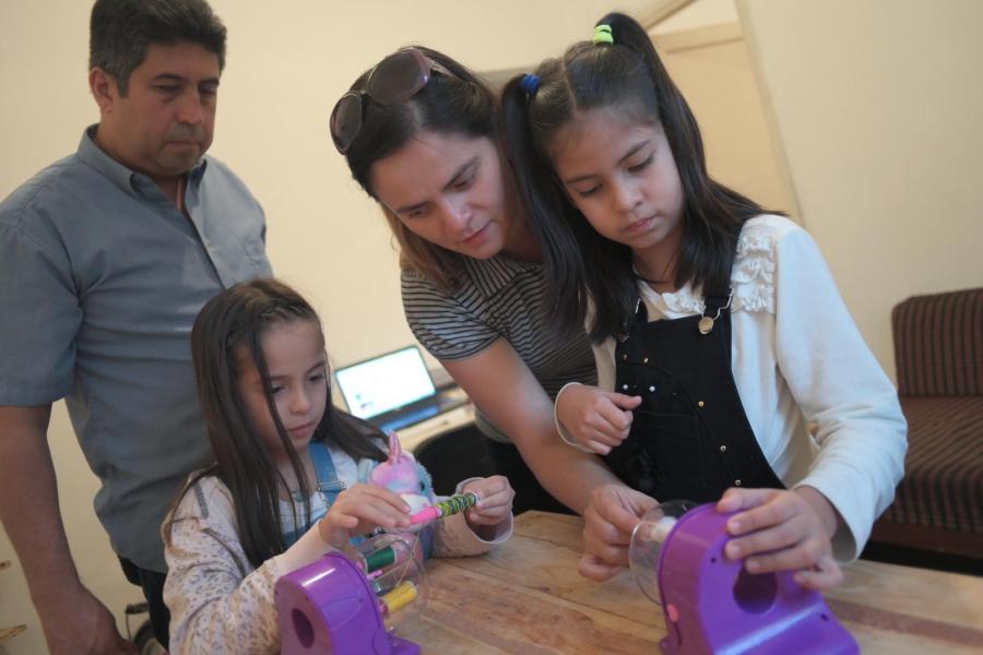 Foto: Cortesía La pandemia nos invita a reconstruir el tejido social desde la familia: Especialista UPAEP