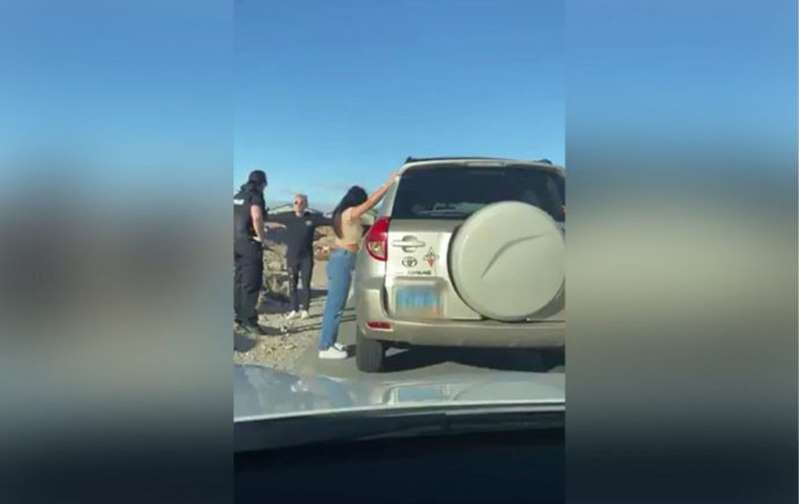 Foto: Cortesía En revisión de rutina: Policía encuentra a su esposa con otro hombre que conoció en Tinder