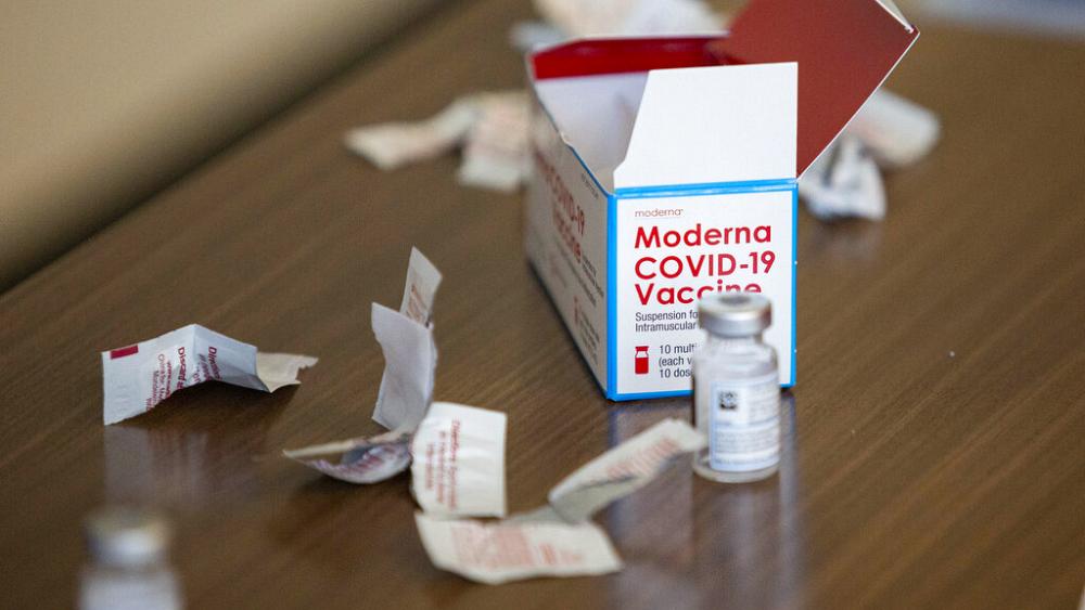 Foto: Cortesía La Cofepris alerta sobre venta ilegal de vacuna contra la COVID-19 de Moderna en redes sociales