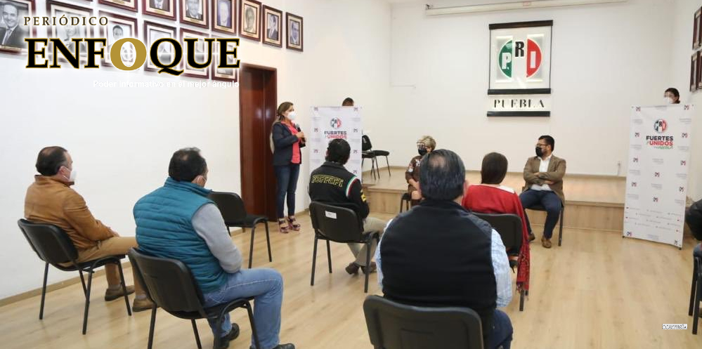 Foto: Cortesía Cabecillas del PRI Puebla visitaron a sus militantes de Tepeaca.