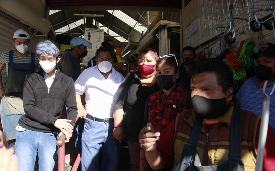 Garantiza Ayuntamiento que comerciantes podrán vender durante remodelación del Marcado Amalucan