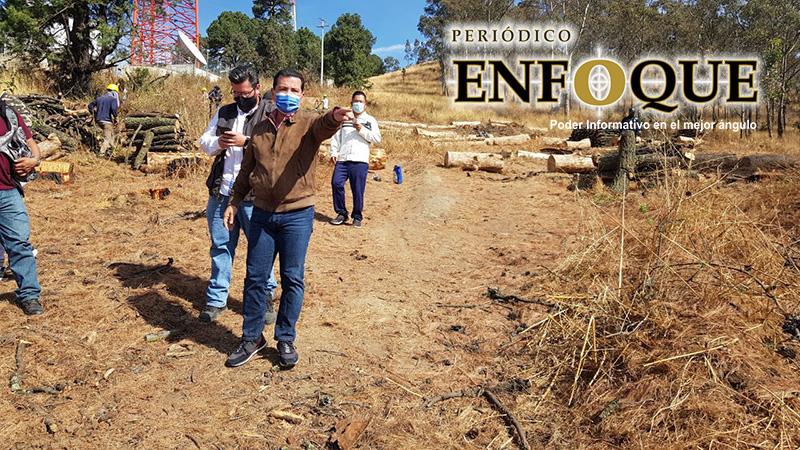 Foto: Cortesía Rescate del cerro Zapotecas, donación de predio para hospital y apoyo a comerciantes con Arriaga