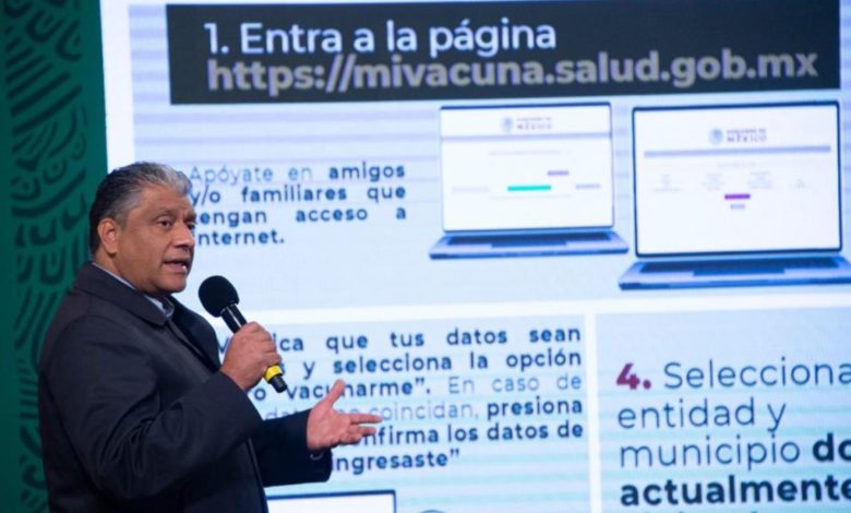 Persona de la tercera edad tarda 2 horas y media en registro para vacuna contra COVID