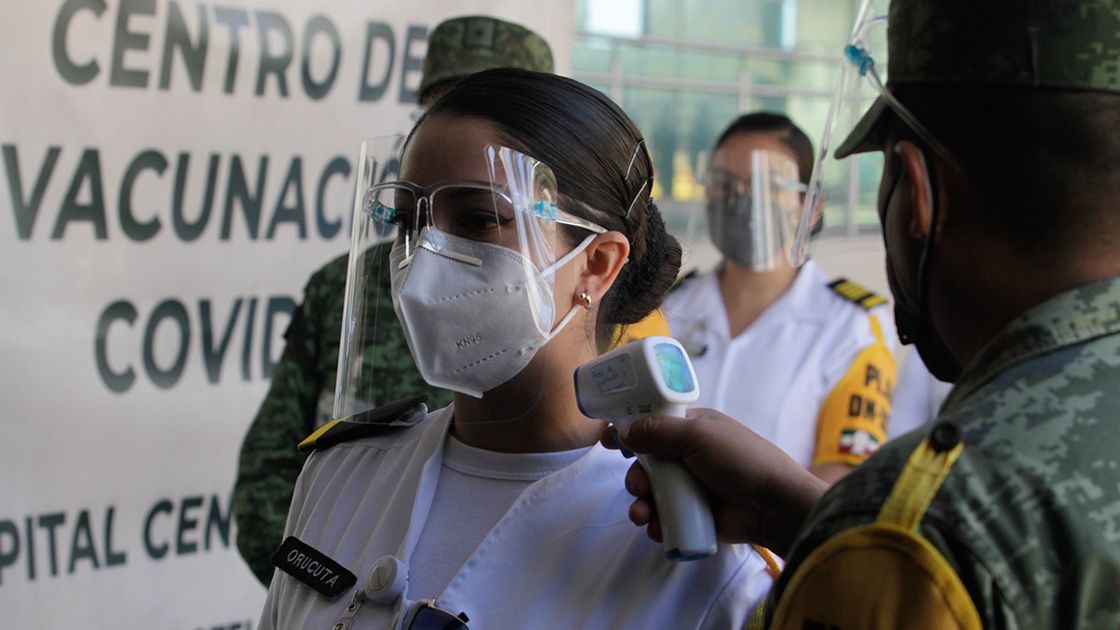 hospital central militar vacunacion coronavirus 28 dic eric lugo 2.jpg 423392900
