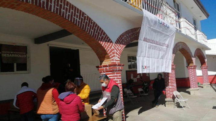 Foto: Cortesía Beneficiarán a cerca de 500 familias capitalinas con programa de pisos y techos