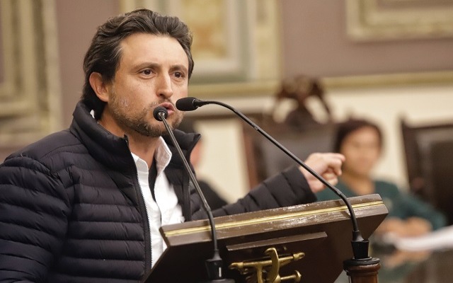Foto: Cortesía José Juan Espinosa buscará candidatura a diputación federal y al Ayuntamiento de San Pedro Cholula