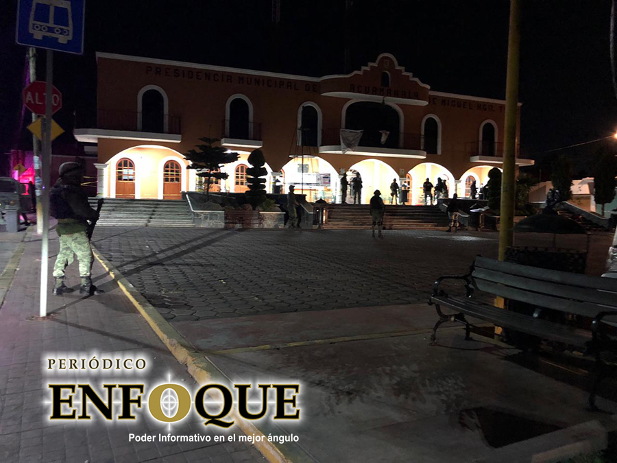 Foto: Cortesía Roban armamento de la policía municipal de Acuamanala