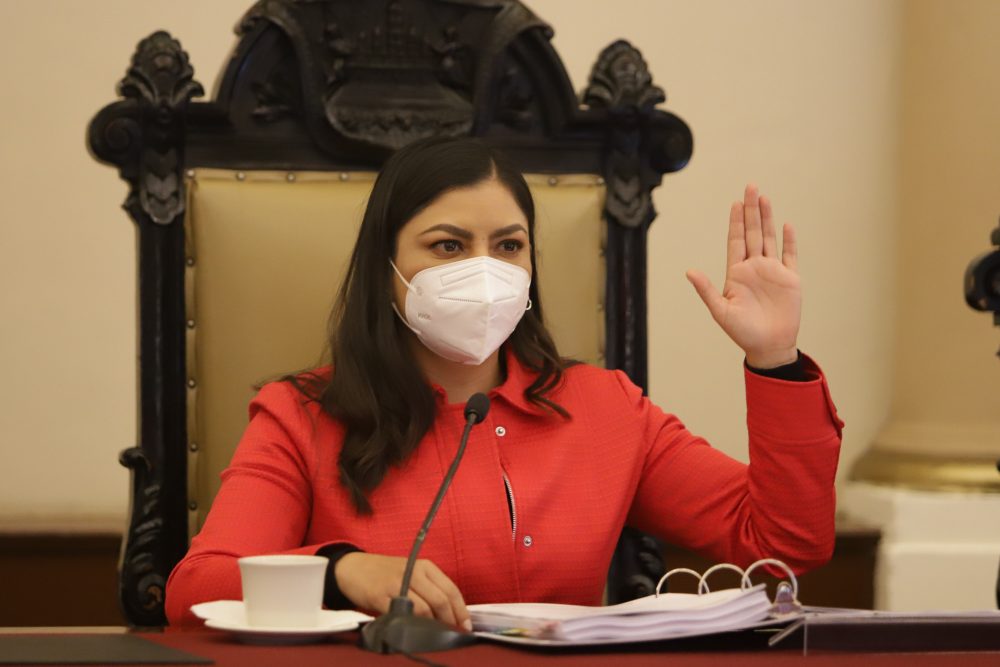 Por: Cortesía Acepte el reto y deje libre de deuda pública al municipio: Rivera Vivanco