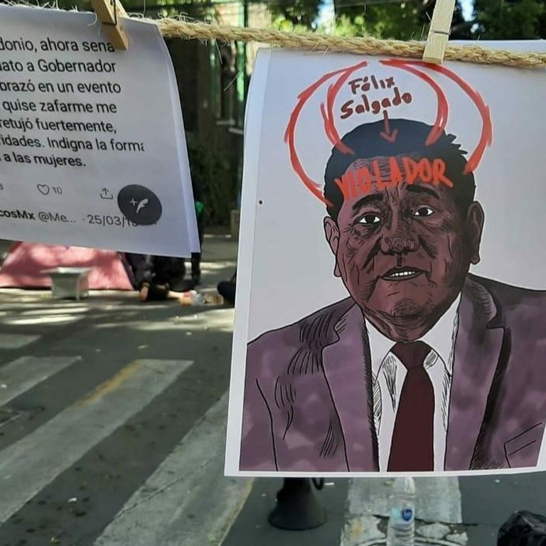 “Un violador no puede ser gobernador”; feministas protestan en sede de Morena contra candidatura de Salgado Macedonio