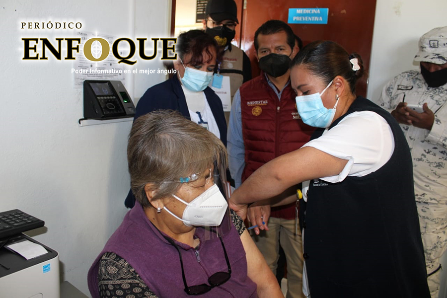 Foto: Rommel Bonilla  Inició en Tlaxcala la vacunación anti Covid-19 en adultos mayores; hubo desorganización