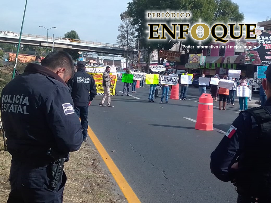 Comerciantes de Apetatitlán se oponen a la construcción del puente en la Vía Corta