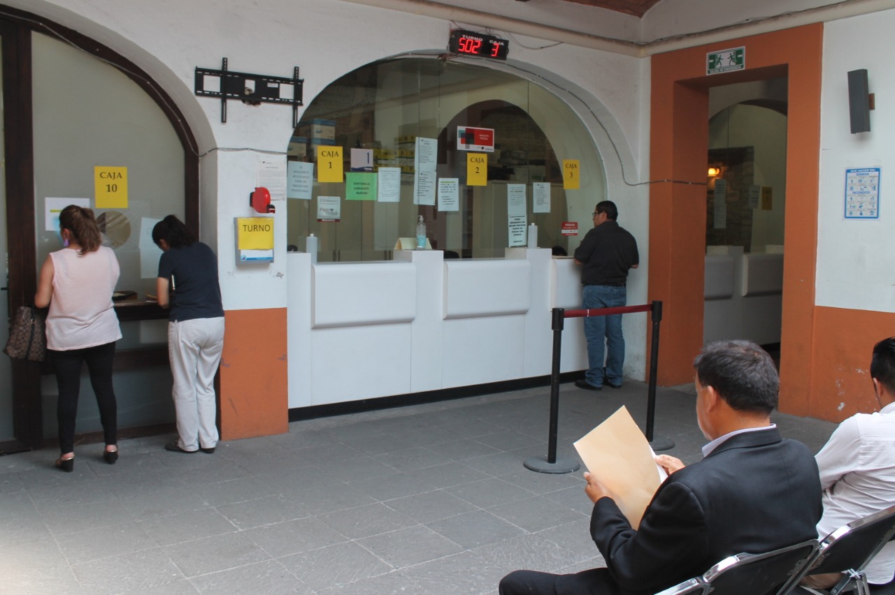 Foto: Cortesía Continúa atención a contribuyentes en Tesorería de la capital tlaxcalteca