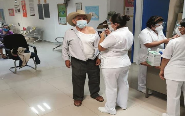 Foto: Cortesía Más de 29 mil adultos de la tercera edad ya fueron vacunados contra el Covid-19 en Puebla
