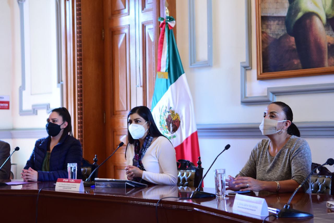 Foto: Cortesía Entrega Ayuntamiento de Puebla reconocimientos a empresas con programas de contratación incluyente