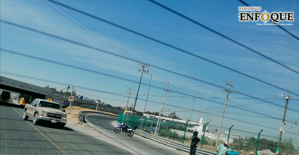 Foto: Cortesía Manifestantes de Oaxaca toman caseta de Amozoc; acusan que fueron desplazados de sus tierras por paramilitares