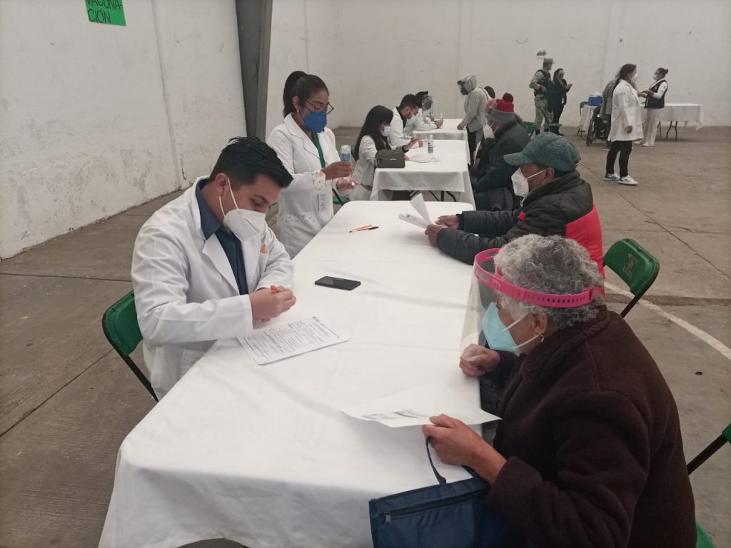 Foto: Cortesía Continua vacunación para adultos mayores, llegan a Tlaxcala 4 mil 320 dosis de Pfizer-BioNtech