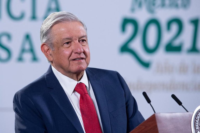 Foto: Cortesía “Su gobierno sigue teniendo contratos con el Mayo Zambada”: Anabel Hernández a AMLO