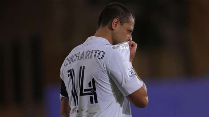 Foto: Cortesía Chicharito podría regresar a Chivas, ya tiene propuesta