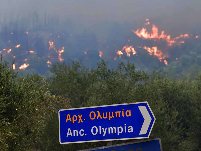 Por: Cortesía El fuego continúa arrasando en Grecia