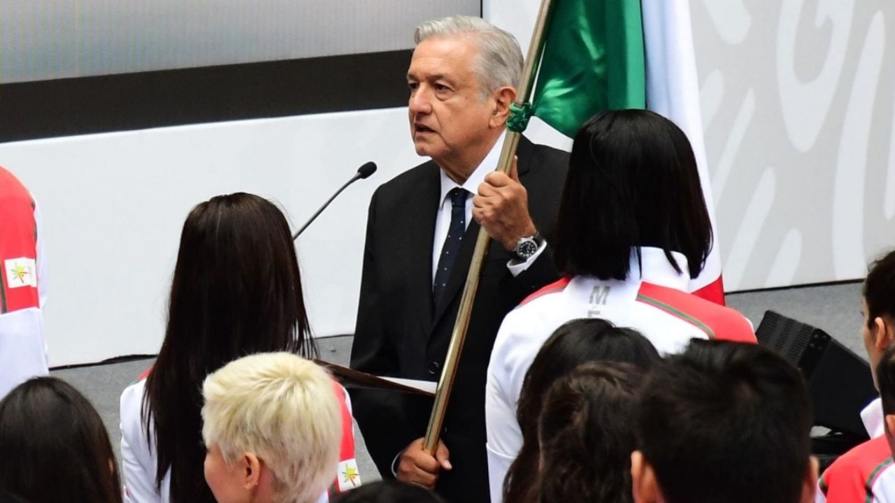 Por: Cortesía AMLO abandera a delegación mexicana previo a los Juegos Olímpicos de Tokio