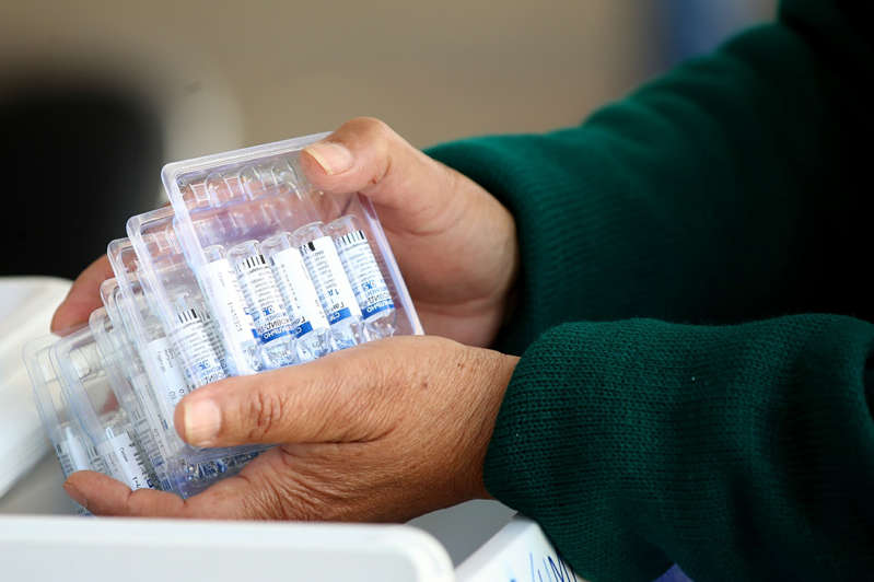 Por: Cortesía Tenemos abasto suficiente de vacunas, asegura López Obrador