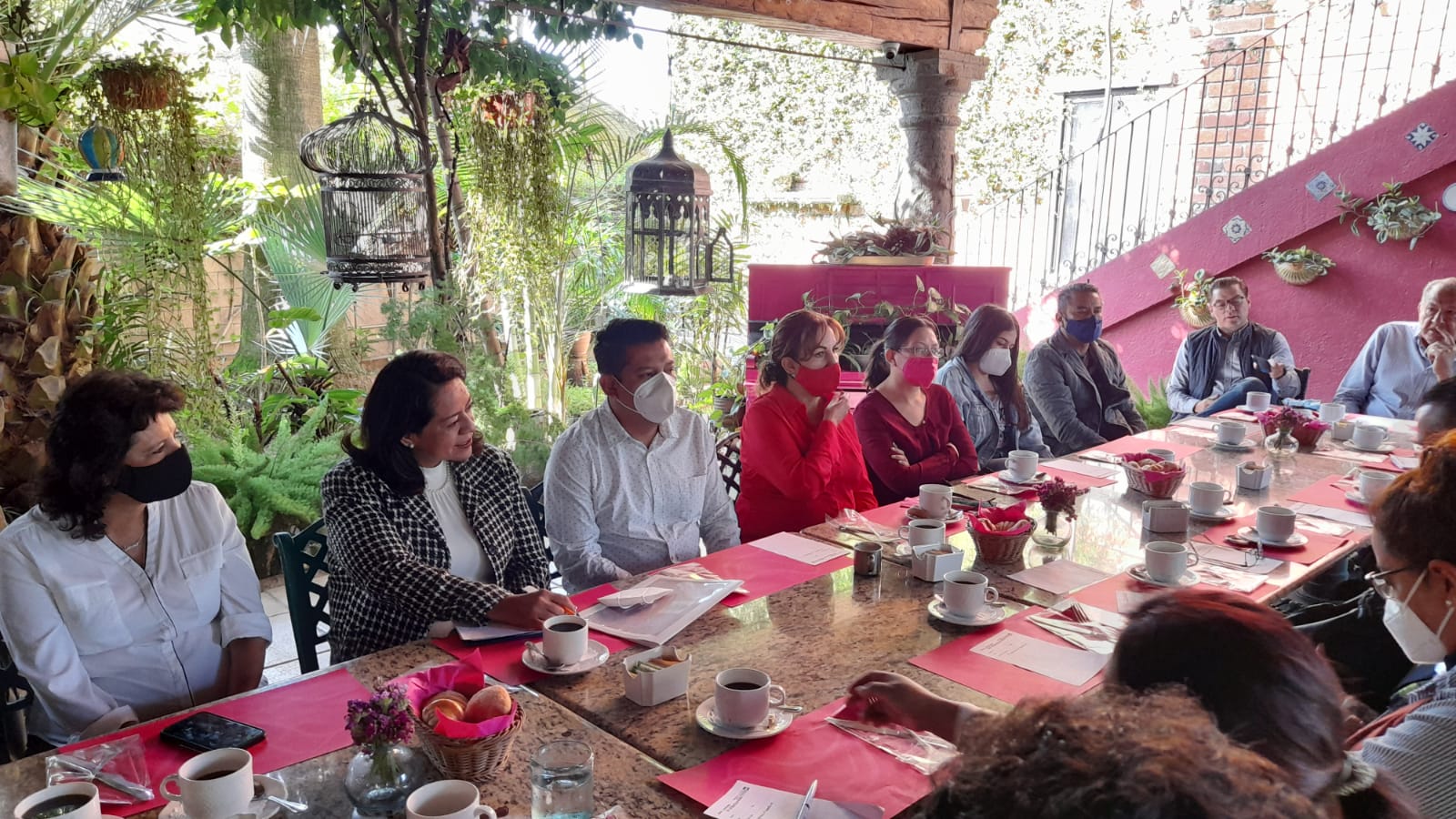 Por: Cortesía Con apoyo Atlixco contará con turismo permanente; Ariadna Ayala pacta trabajar junto con hoteleros