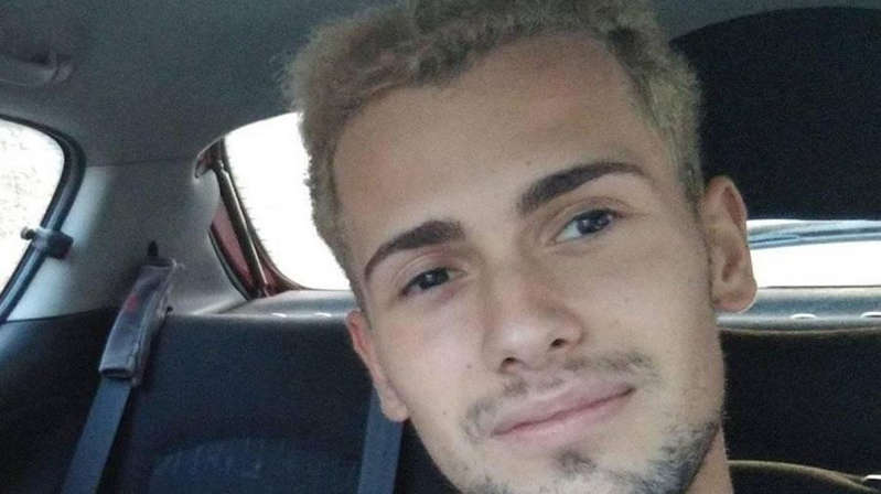 Arrestan a 3 jóvenes por asesinato a golpes contra un homosexual en España