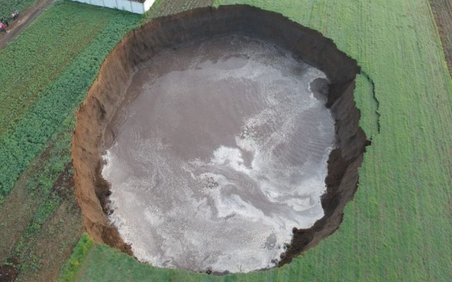 Por: Cortesía Estudio del IPN expone que la extracción de agua sí es una de las causas del socavón