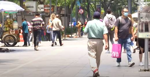 México vive repunte de casos de COVID-19 con casi 10 mil en un día