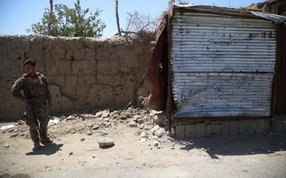 Los talibanes aseguran controlar el 85 % de Afganistán