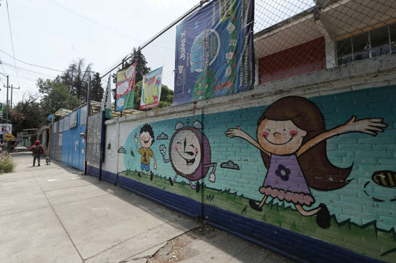 Por: Cortesía Concluyen ciclo escolar en línea 25.2 millones de nivel básico