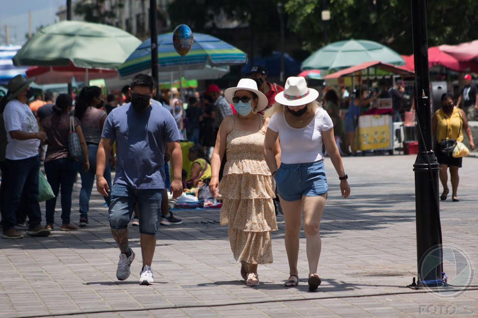 Por: Cortesía Cubrebocas o cárcel: la medida ante el aumento de casos COVID en Puerto Escondido, Oaxaca