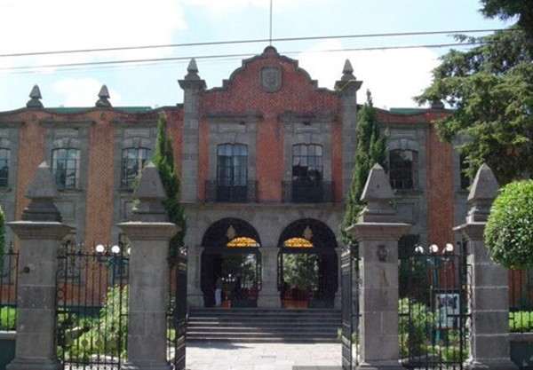 Por: Cortesía Exposición “Una mirada al patrimonio fotográfico del Centro de la Imagen” inaugurada en el Palacio de Cultura de Tlaxcala.