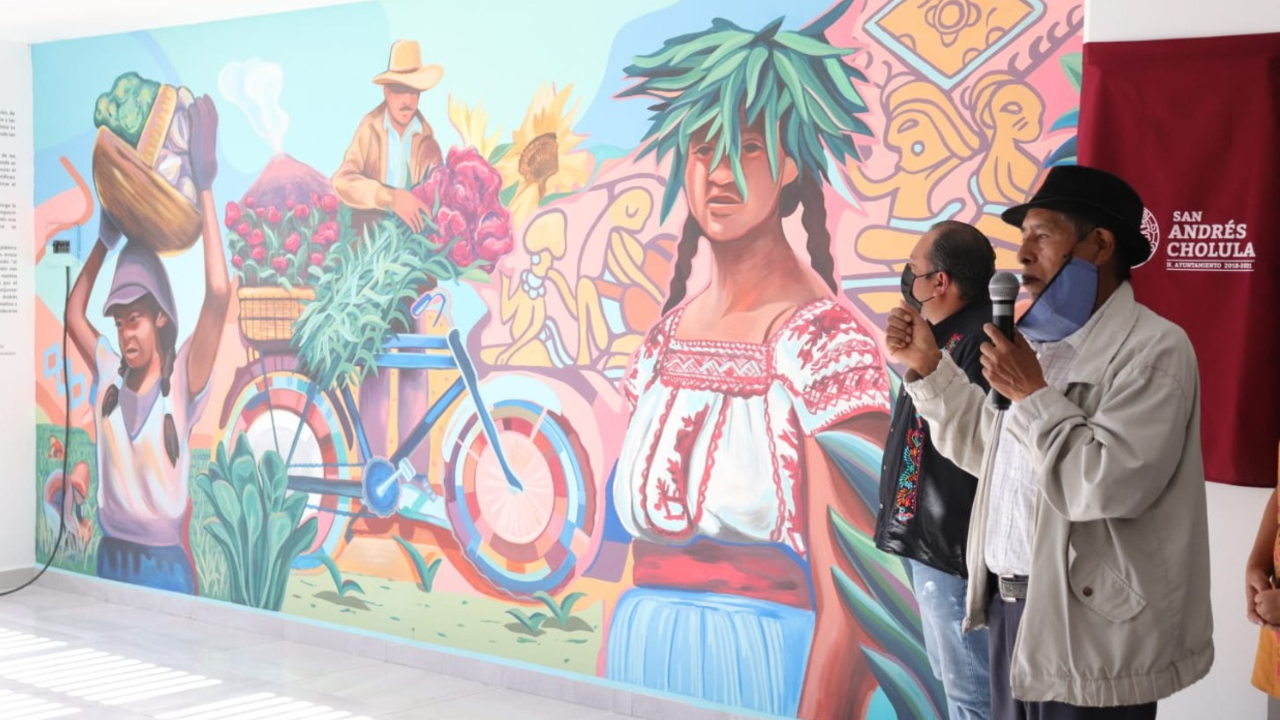 Inauguran Mural que retrata la historia y riqueza de San Andrés Cholula 