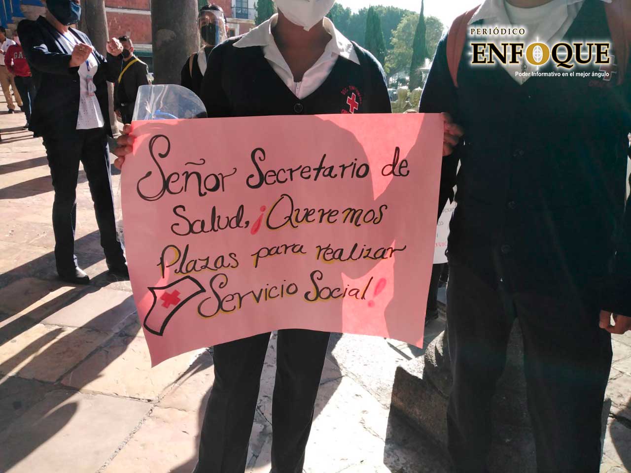 Estudiantes de enfermería piden a la Secretaría de Salud espacios para realizar servicio social