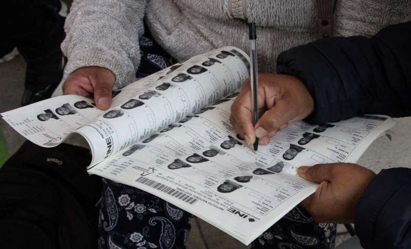 Por: Cortesía Este es el padrón electoral que venden en mercado negro: INE