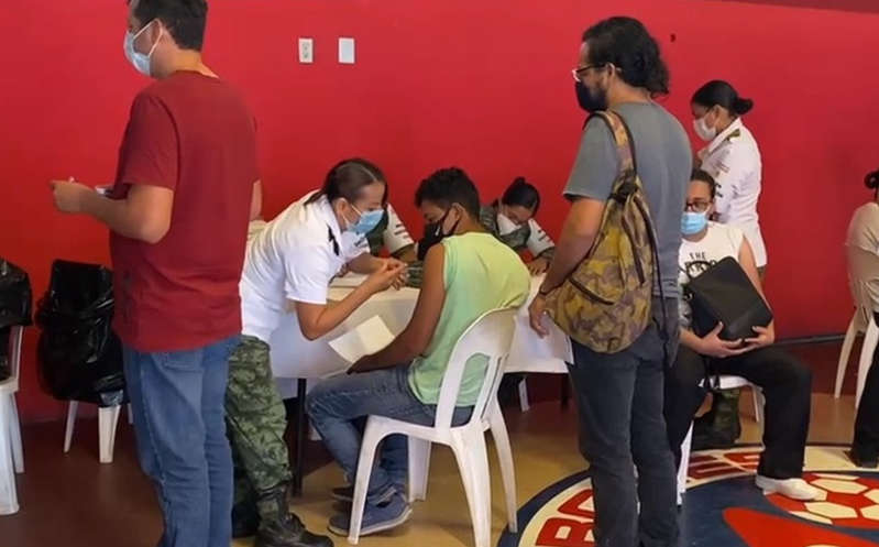 Por: Cortesía Comenzarán a vacunar a mayores de 18 años contra Covid-19: Veracruz