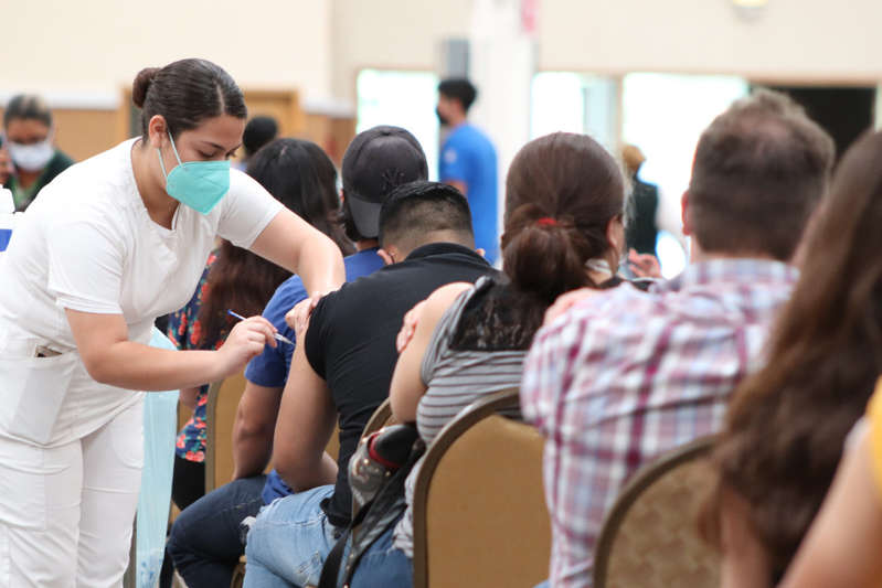 Por: Cortesía IMSS invita a jóvenes de 25 años y más a vacunarse contra el covid-19: Chihuahua