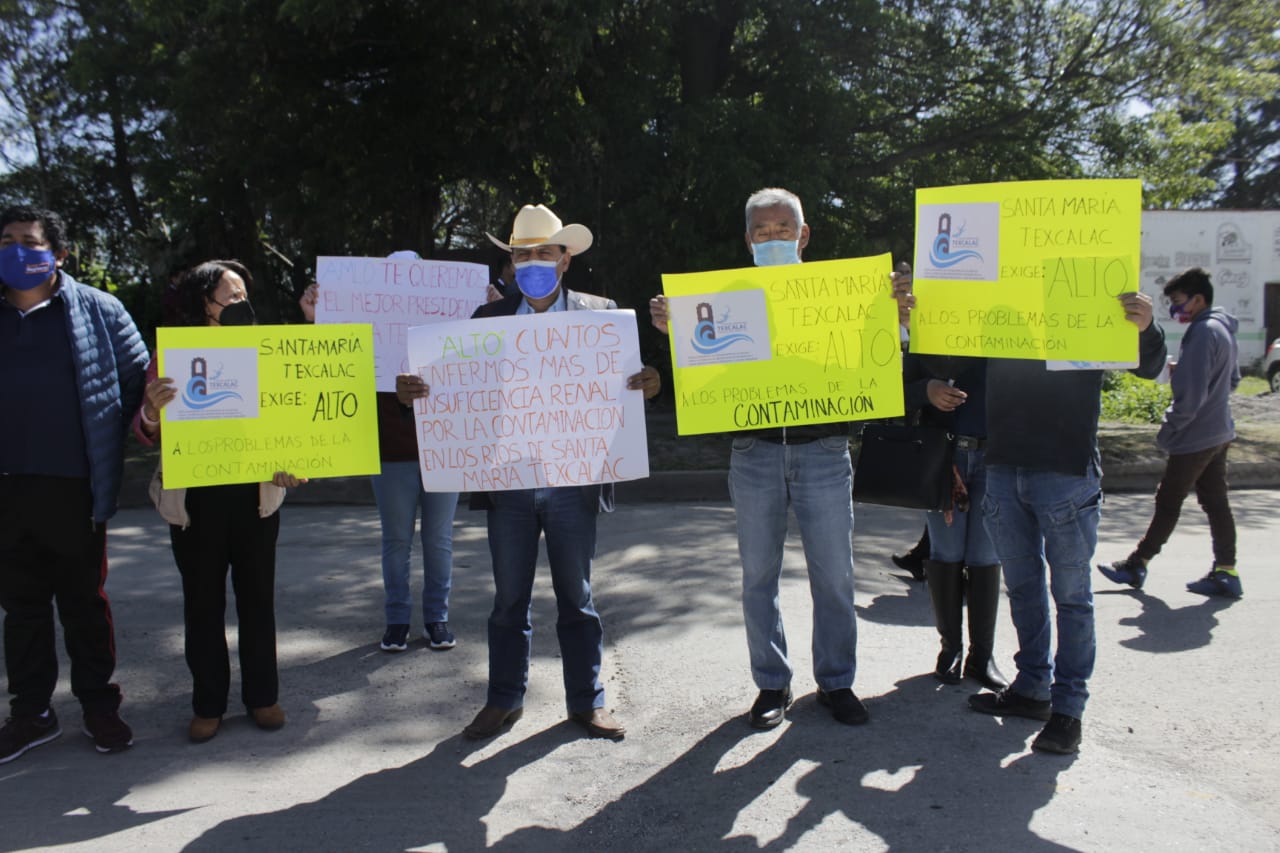Por: Cortesía Se manifiestan contra contaminación de agua en Texcalac