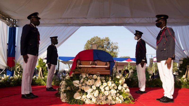 Por: Cortesía Despiden de esta manera al presidente Jovenel Moïse en Puerto Príncipe
