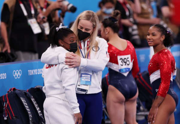 Por: Cortesía Simone Biles se retira inesperadamente de la final de gimnasia: Tokio 2020