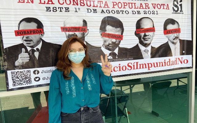 Por: Cortesía Estefanía Veloz expone agresión de policías estatales en Puebla